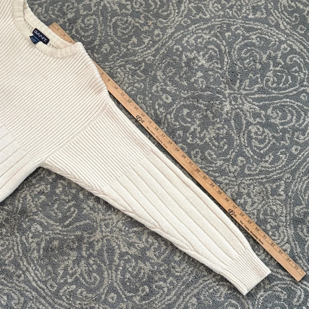 Gant 💯 Wool Ribbed Crewneck Sweater